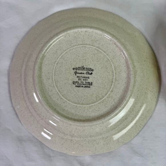 Mikasa Garden Club VTG Petunias EC 401 Set of 2 Salad Dessert Plates 8" Diameter - Picture 5 of 7